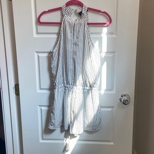 MUST GO TODAY - Lulu’s white and black striped romper